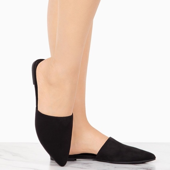 NEW---LADIES SLIP ON FLAT MULES. LEOPARD - Picture 3 of 4